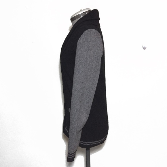 Gap Varsity Style Shawl Neck Cardigan- Some Piling - Picture 4 of 6